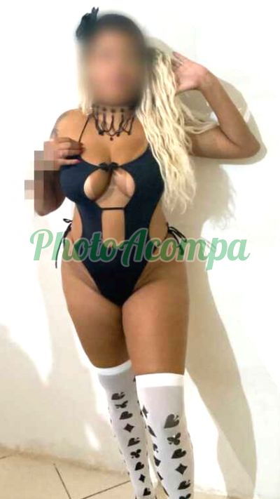 Camilla Sanches, Garota de programa em Magé