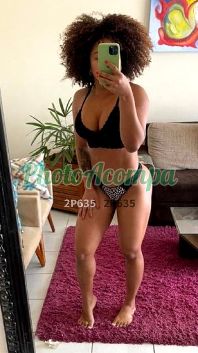 Adrielle Fontinelly, garota de programa em Goiânia