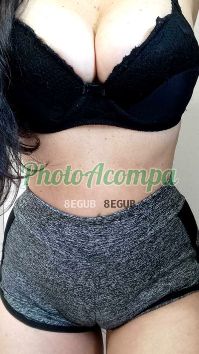 Júlia (13) 97411-8360, escort em Santos