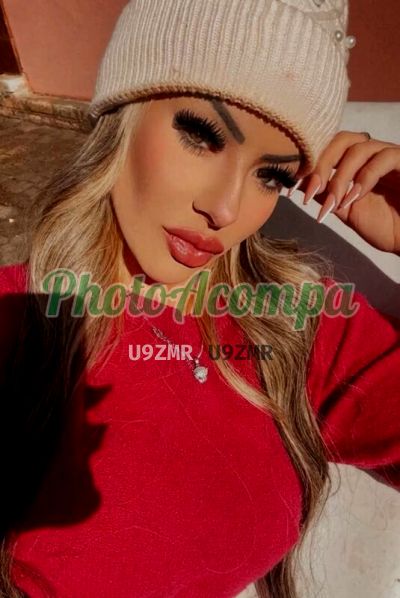 Carol Dias com local em C, acompanhante em São Paulo