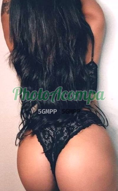 Lara, travesti em Carapicuíba