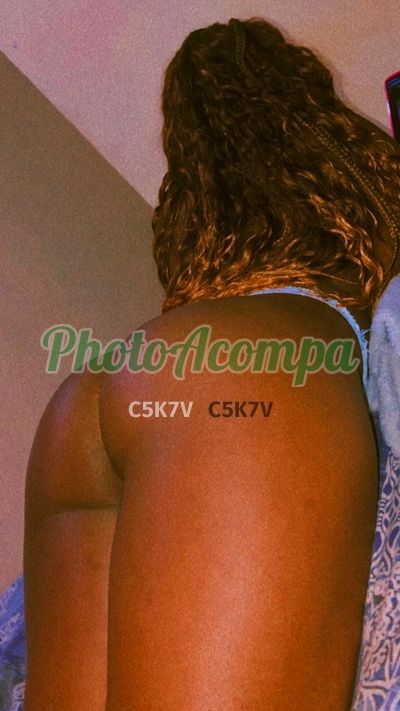 Thaís, acompanhante em São José dos Campos