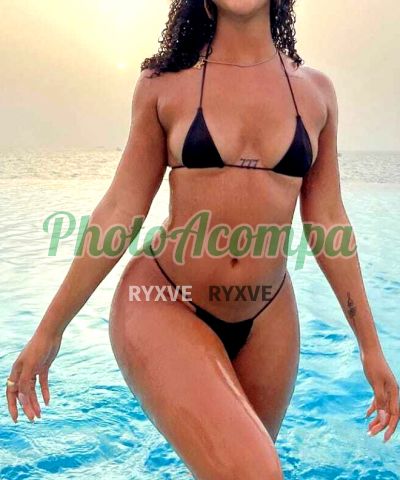Erica, acompanhante em Lauro de Freitas