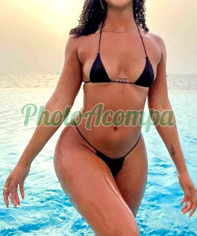 Erica, acompanhante em Lauro de Freitas