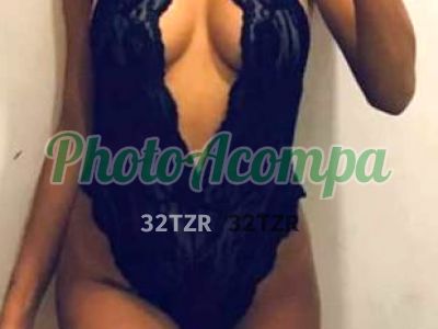 Rafaela, acompanhante no Guarujá