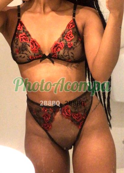 Bruna, acompanhante em Santos