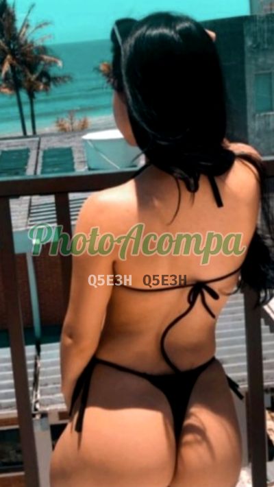 Luiza, acompanhante na Piedade (Recife)