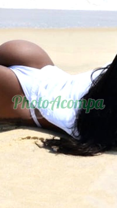 Nanda Costa, garota de programa em Niterói