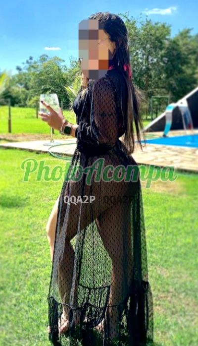 Júlia, acompanhante em Medianeira