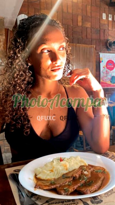 Sophie, garota de programa em Copacabana (RJ)
