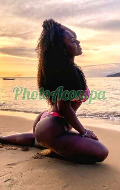 Luna, Escort em Macaé