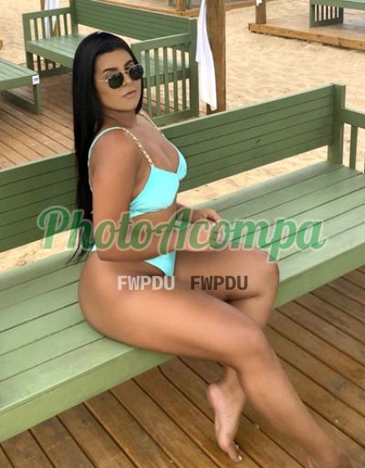 Júlia, acompanhante em Jundiaí