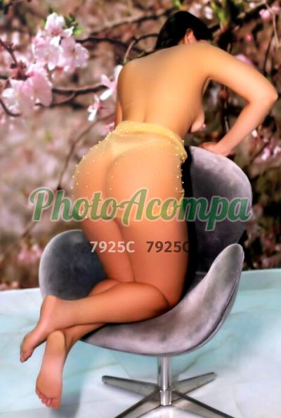Flor, acompanhante em Boa Viagem (Recife)