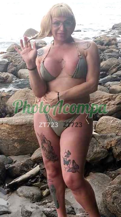 Andréa Bueno, travesti em Itaquaquecetuba