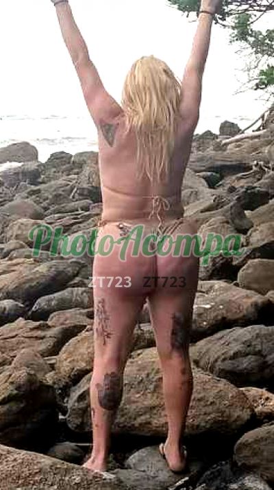 Andréa Bueno, transex em Itaquaquecetuba