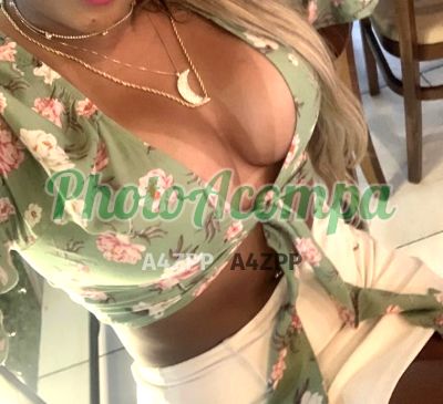 Gena Fernandes, acompanhante na Liberdade (SP)