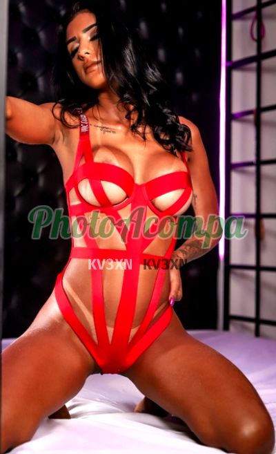 Ana Lua, escort na Barra da Tijuca (RJ)