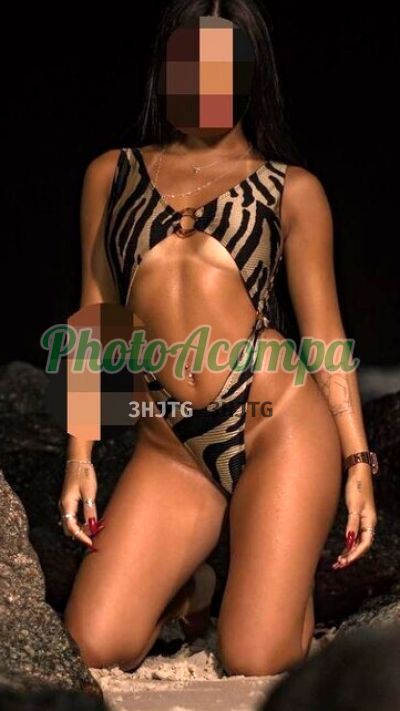 Lorena, garota de programa no Guarujá