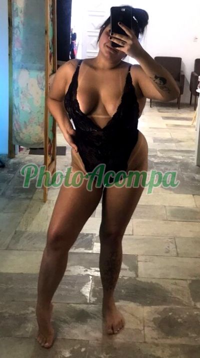 Gabi, Acompanhante em Blumenau