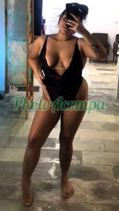 Gabi, Acompanhante em Blumenau