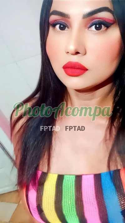 Munique Trindade, transex em São Vicente