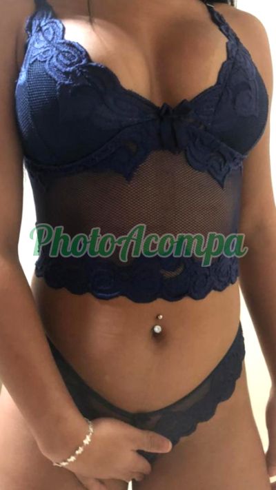 Mia, Escort em Peruíbe