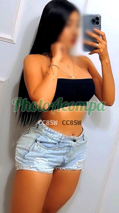 Isis, garota de programa em Copacabana (RJ)