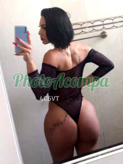 Bella Pacheco, transex em São Vicente