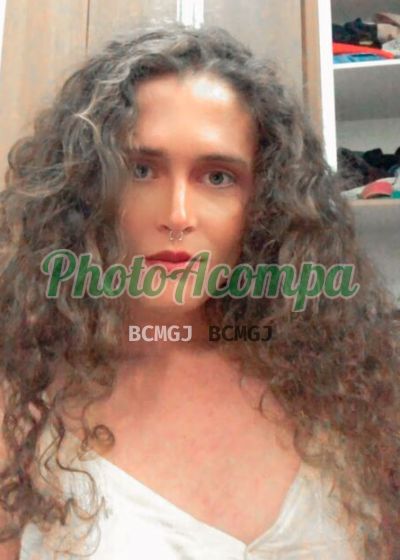 Luna, travesti no Centro (SP)