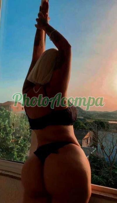 Carol, acompanhante em Itaguaí