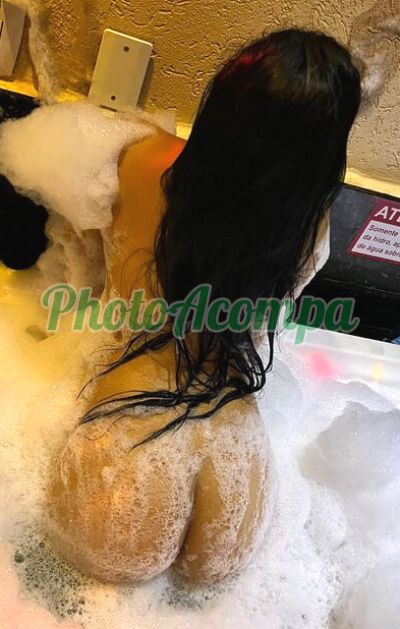 Júlia, escort em Fortaleza