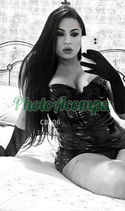 Emmanuelle Leone, transex no Centro (Curitiba)