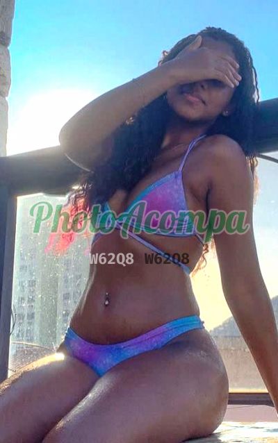 Carol, garota de programa em Carapicuíba