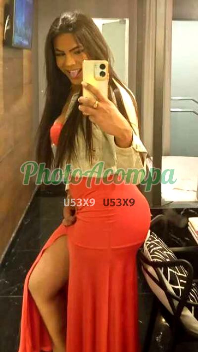 Júlia Araújo, transex em Fortaleza