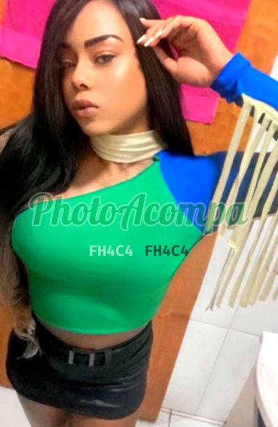 Brenda, travesti em Franca