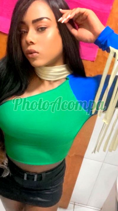 Brenda, travesti em Franca
