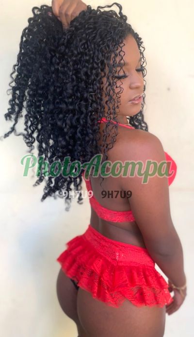 Samyra, travesti na Zona Oeste (RJ)