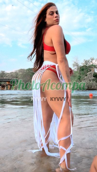 Crystal, transex em Sapezal
