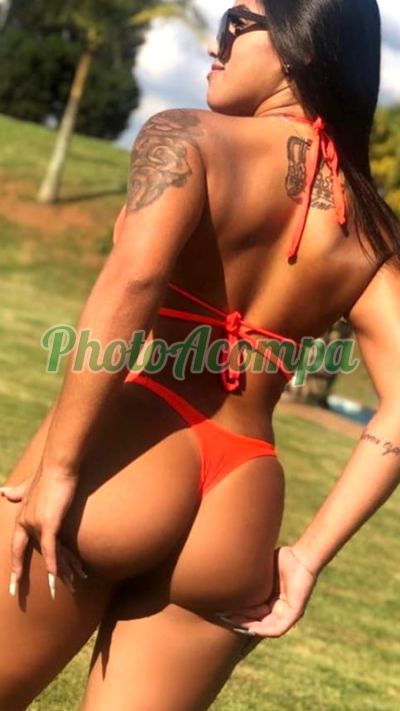 Carol Seles, garota de programa em Suzano