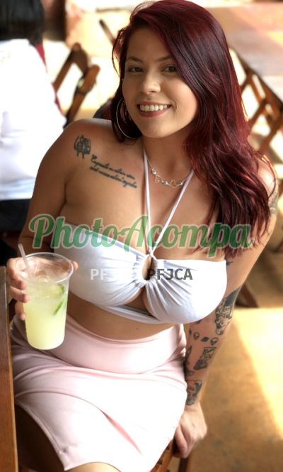 Júlia, acompanhante em Matão
