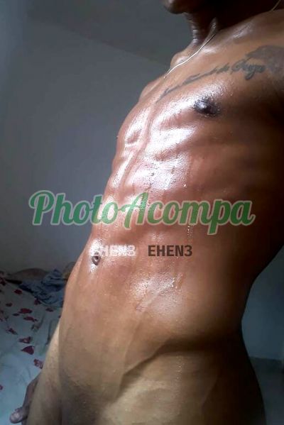 Danilo, garoto de programa em Recife