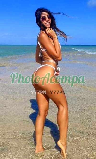 Larissa, garota de programa na Barra da Tijuca (RJ)