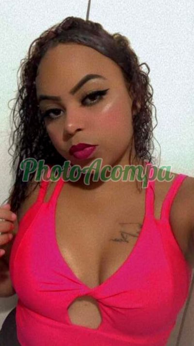 Victhoria, acompanhante em Navegantes