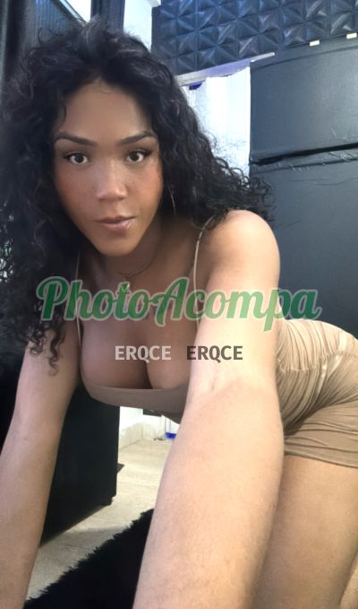 Bia Peitos (21) 98672-9107, travesti em Bonsucesso (RJ)