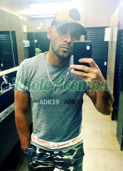 Gabriel, garoto de programa em Luiziânia