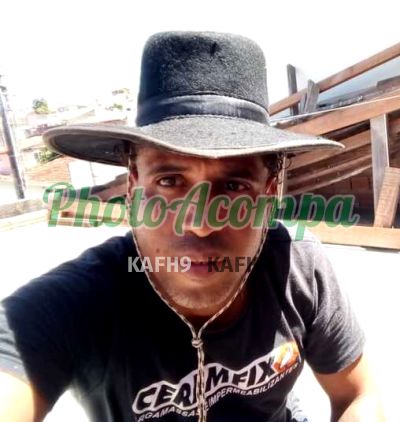 Antônio, garoto de programa em Florianópolis