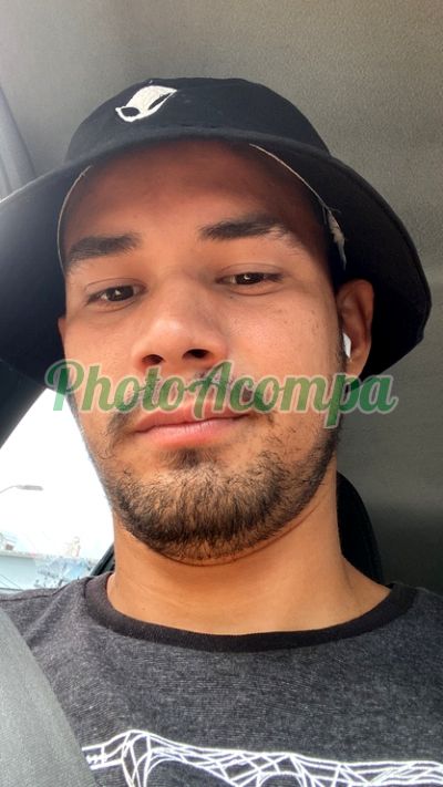 Enzo, garoto de programa em Manaus