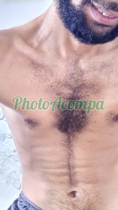 Teus, garoto de programa em Recife