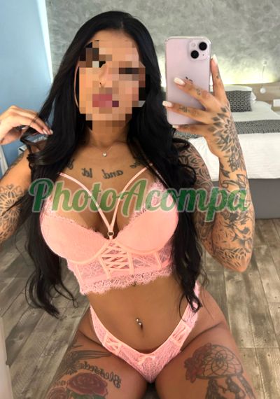 Alice, Garota de programa em Lauro de Freitas