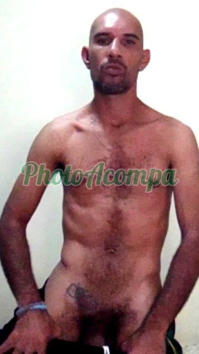 Diogo Nardones, garoto de programa em Campinas